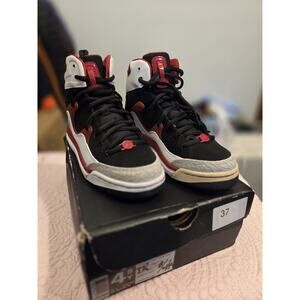 JORDAN FLIGHT TR'97 (GS) - SIZE 4.5Y - BLACK/WHITE/GYM RED "2013"